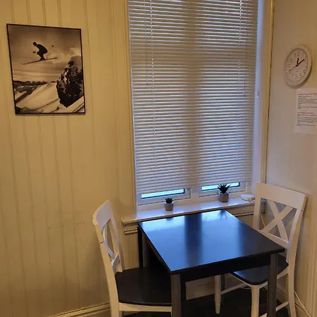 3 Roms Sentrum Daire Narvik